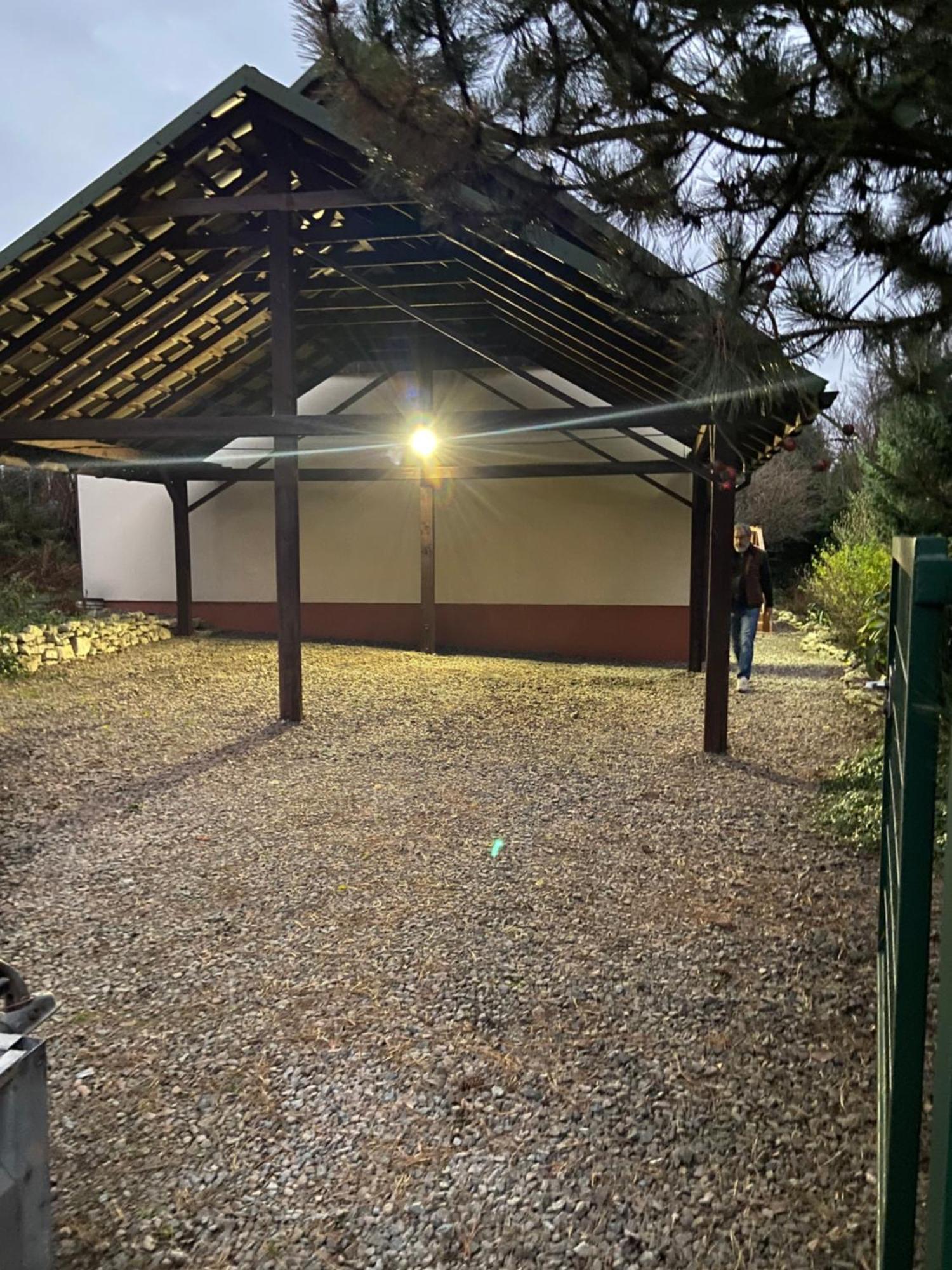 Uroczy Dom I Bezplatny Parking Villa Mnikow Kültér fotó